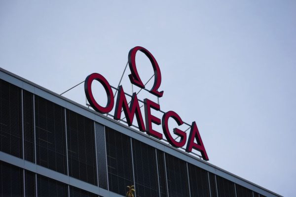 Omega says ex-employees responsible for  million fake Speedmaster watch